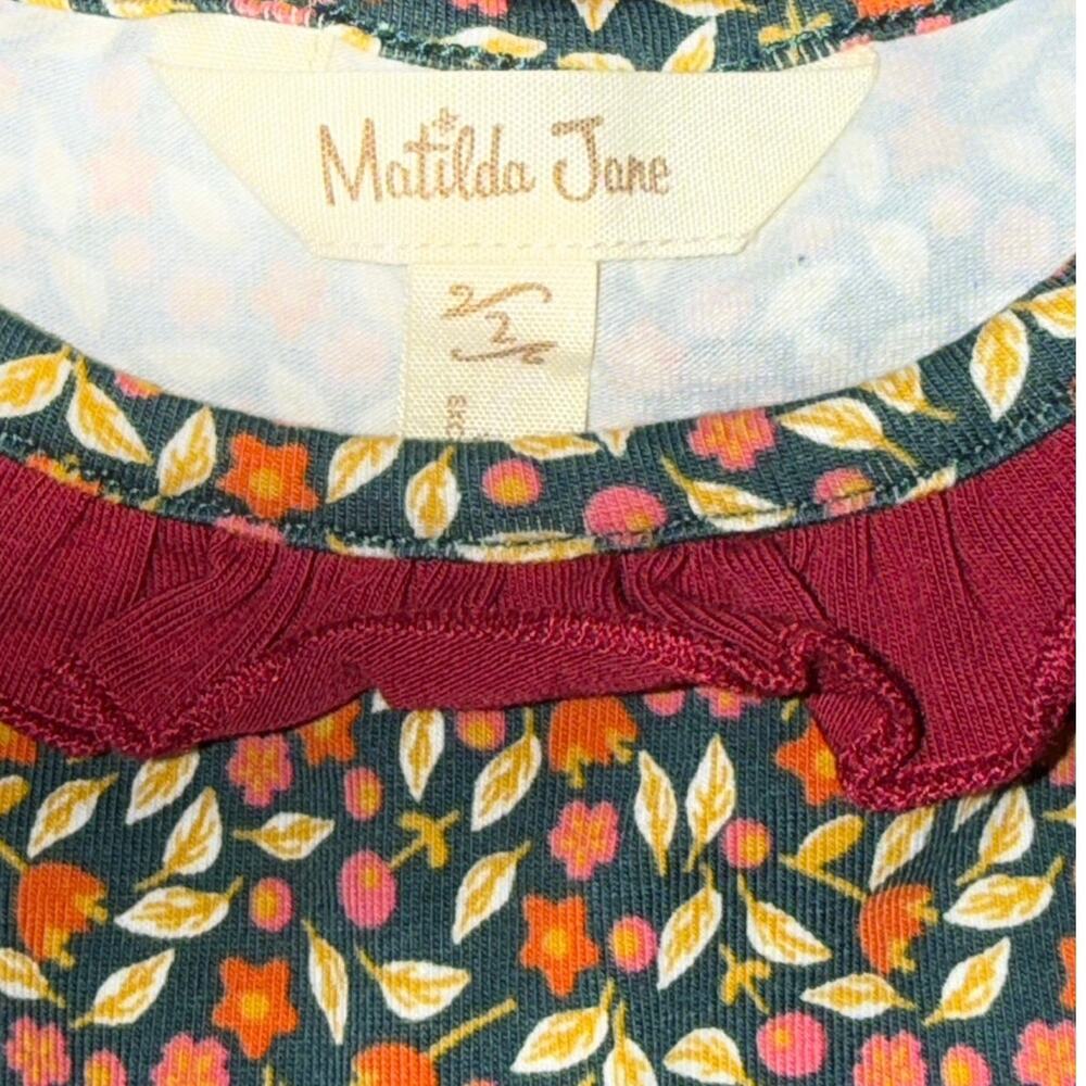 Matilda Jane Mohonk Mountain Sara Top
Fall 2018 Choose Your Own Path Collection - Picture 5 of 10